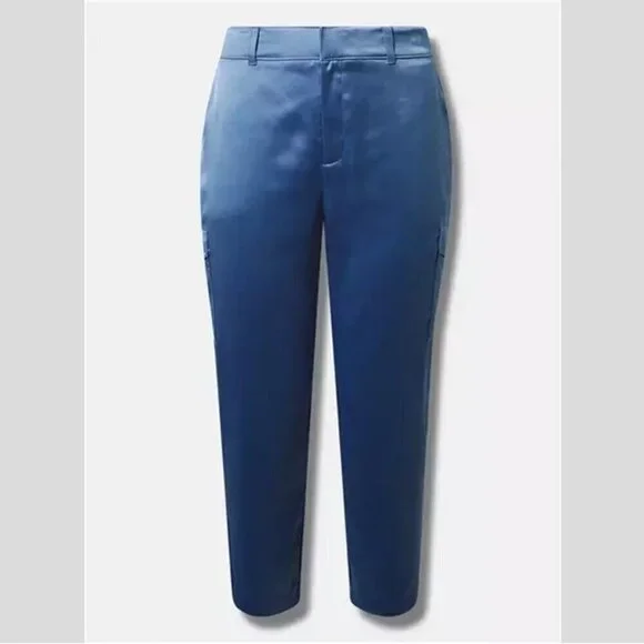 Torrid - Relaxed Taper Satin Cargo Pant in Blue Horizon​​​​ - Picture 12 of 12
